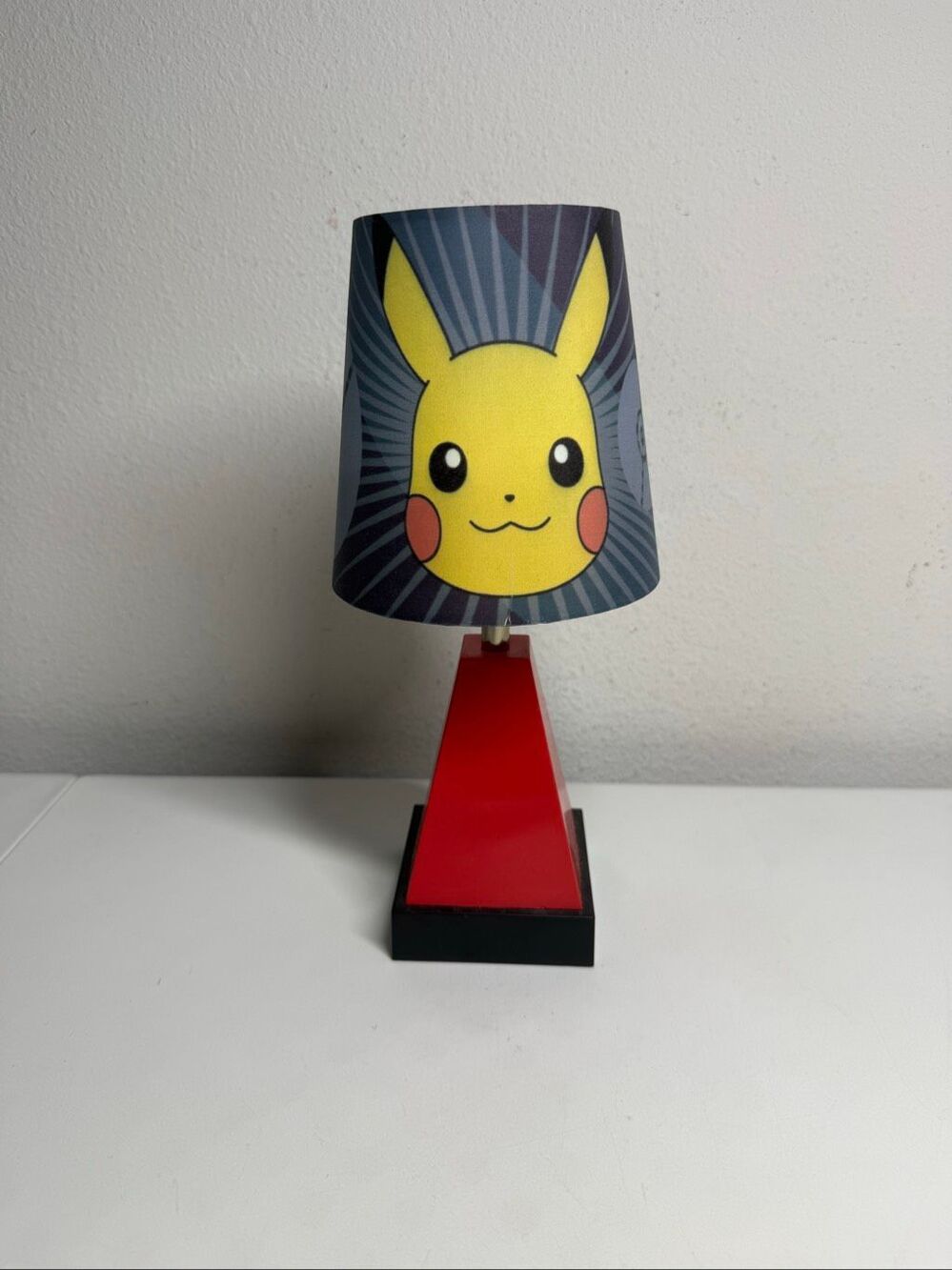 Pokémon Pikachu Nightlight Lamp with Light-Up Poké Ball Base